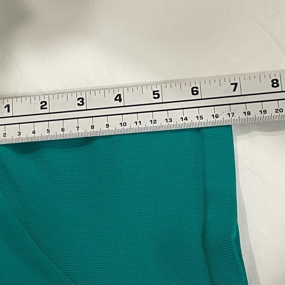 OQQ Green Bodysuit Size Large Square Neck Short Sleeve‎ Top Casual Bodysuit - Picture 5 of 6